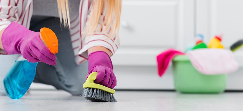 Como limpar pisos de porcelanato